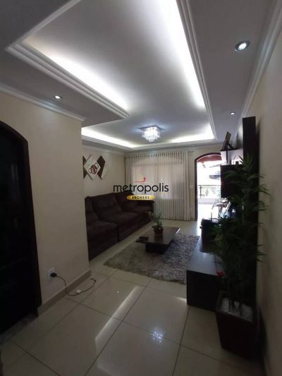 Sobrado, 4 quartos, 240 m² - Foto 1