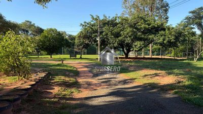 Loteamento e Condomínio, 1335 m² - Foto 2