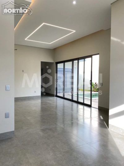 Casa, 4 quartos, 210 m² - Foto 4