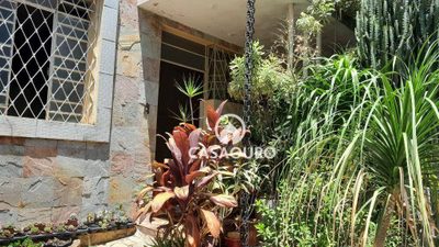 Casa, 3 quartos, 200 m² - Foto 1