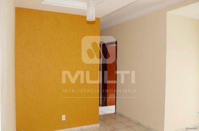 Apartamento, 3 quartos, 74 m² - Foto 2