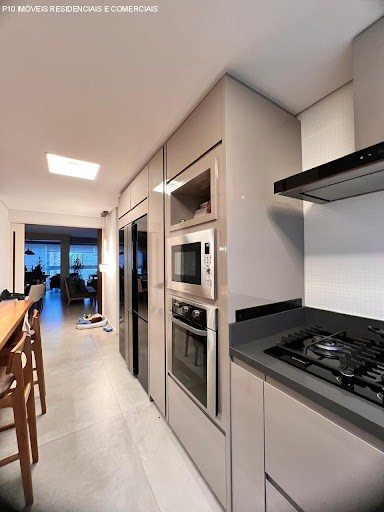 Apartamento, 4 quartos, 201 m² - Foto 2
