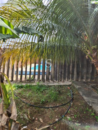 Casa, 9 quartos, 233 m² - Foto 2