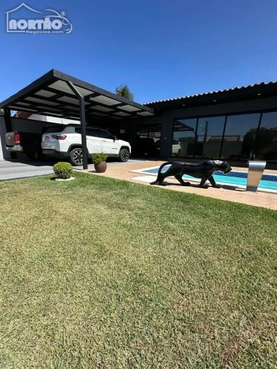 Casa, 3 quartos, 166 m² - Foto 1