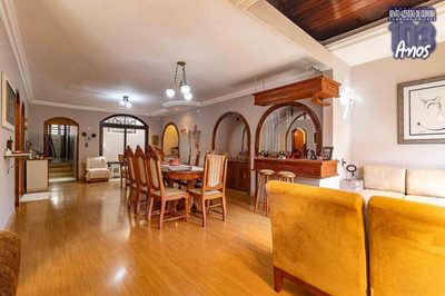 Casa, 3 quartos, 199 m² - Foto 2