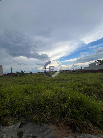 Terreno, 200 m² - Foto 1