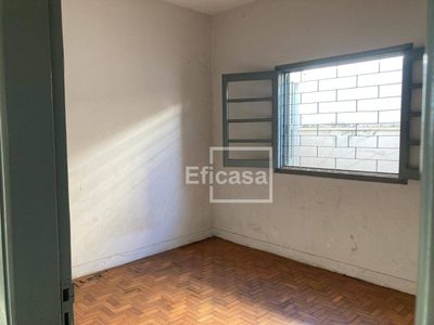 Casa, 3 quartos, 220 m² - Foto 1