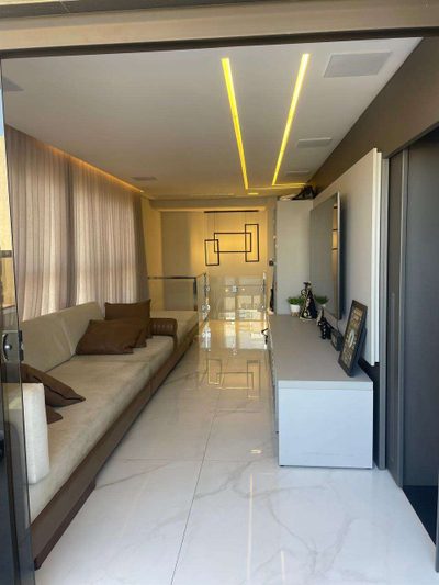 Cobertura, 3 quartos, 202 m² - Foto 1