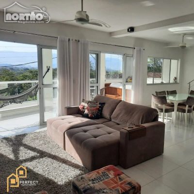 Casa, 4 quartos, 250 m² - Foto 2