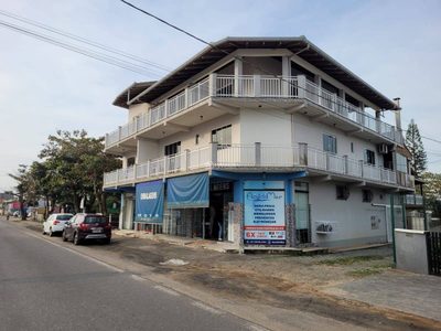 Sala-Conjunto, 900 m² - Foto 1