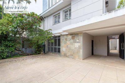 Sobrado, 3 quartos, 225 m² - Foto 2