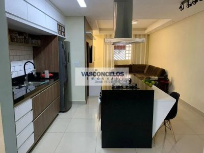 Casa, 2 quartos, 67 m² - Foto 1