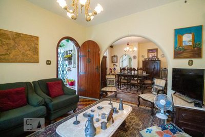 Casa, 3 quartos, 210 m² - Foto 1