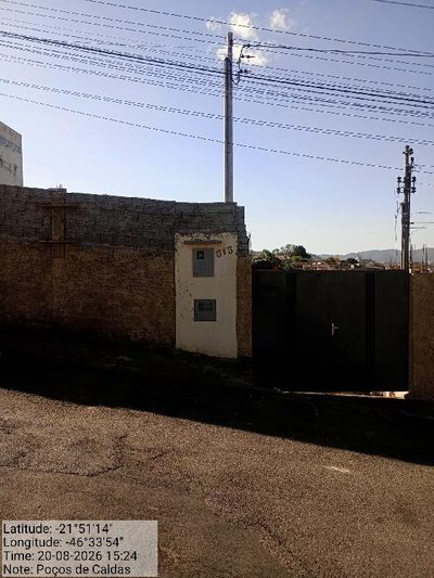 Casa, 3 quartos, 243 m² - Foto 1