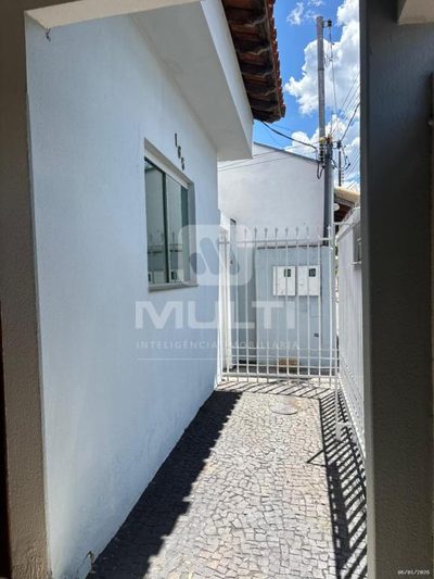 Casa, 3 quartos, 170 m² - Foto 1