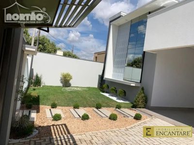 Casa, 3 quartos, 209 m² - Foto 2