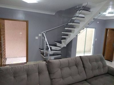 Sobrado, 3 quartos, 215 m² - Foto 1