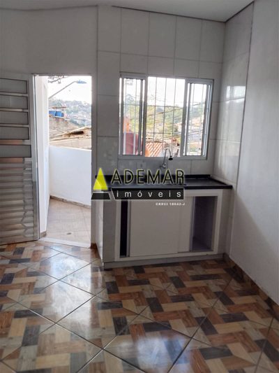 Casa, 2 quartos, 58 m² - Foto 1