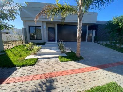 Casa, 1 quarto, 205 m² - Foto 1