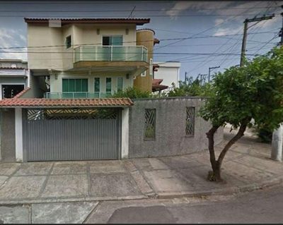 Sobrado, 3 quartos, 338 m² - Foto 1