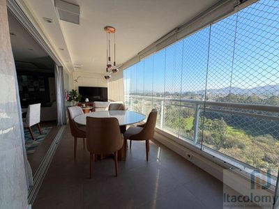 Apartamento, 3 quartos, 196 m² - Foto 1