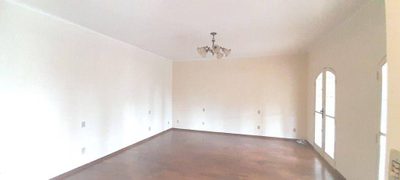 Casa, 3 quartos, 200 m² - Foto 2