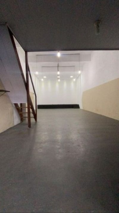 Loja-Salão, 100 m² - Foto 1