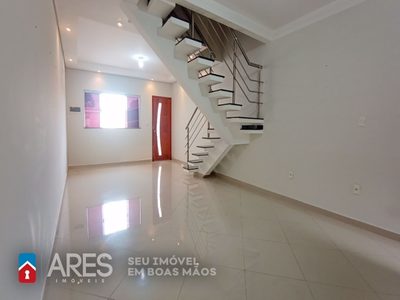 Casa, 3 quartos, 104 m² - Foto 1