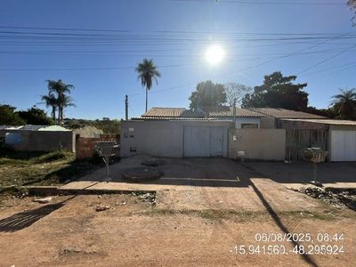 Casa, 2 quartos, 571 m² - Foto 1