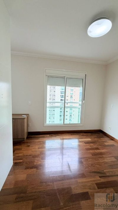 Apartamento, 3 quartos, 192 m² - Foto 3