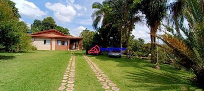Chácara, 3 quartos, 2543 m² - Foto 1