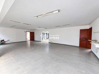 Casa, 4 quartos, 912 m² - Foto 2