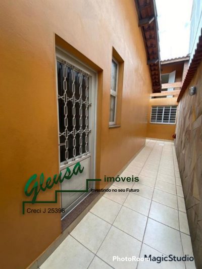 Casa, 4 quartos, 220 m² - Foto 2