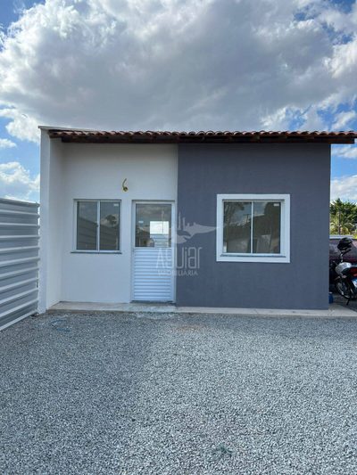 Casa, 2 quartos, 40 m² - Foto 1