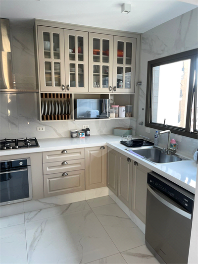 Apartamento, 4 quartos, 210 m² - Foto 1
