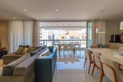 Apartamento, 3 quartos, 137 m² - Foto 1