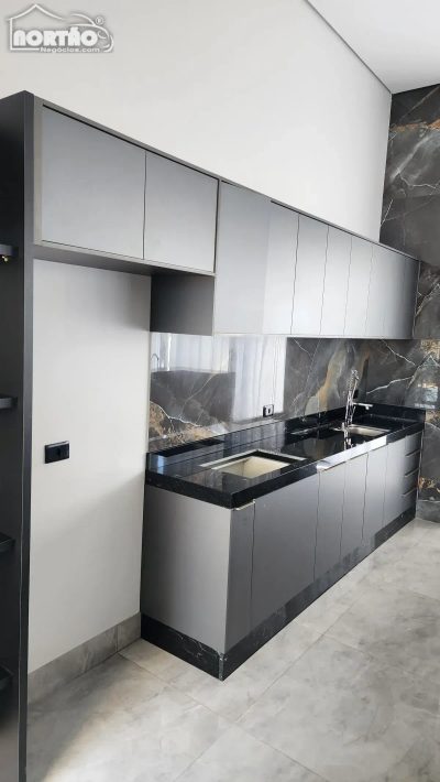 Casa, 3 quartos, 150 m² - Foto 4