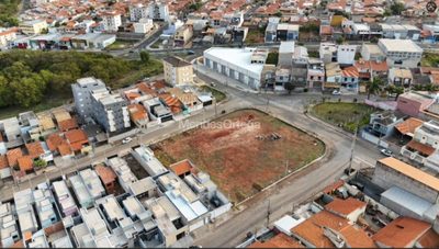 Terreno, 1182 m² - Foto 1