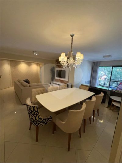 Apartamento, 3 quartos, 140 m² - Foto 1