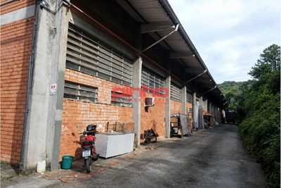Depósito-Galpão, 2048 m² - Foto 2
