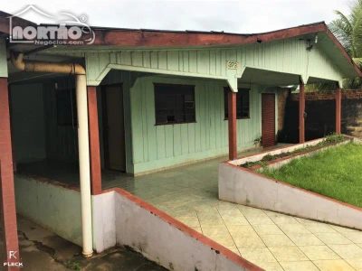 Casa, 3 quartos - Foto 2