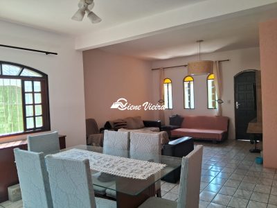 Casa, 2 quartos, 300 m² - Foto 1