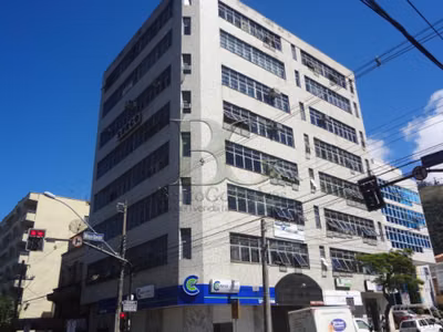 Apartamento, 3 quartos, 183 m² - Foto 1