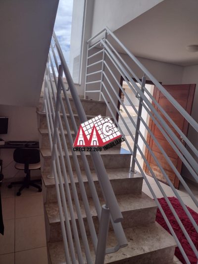Sobrado, 4 quartos, 250 m² - Foto 2