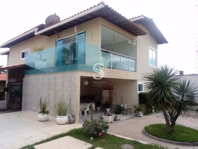 Casa, 4 quartos, 280 m² - Foto 1
