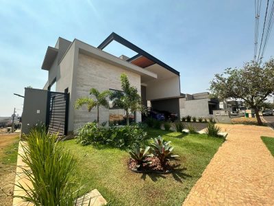 Casa, 3 quartos, 233 m² - Foto 1