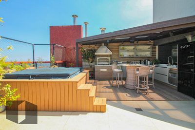 Cobertura, 3 quartos, 225 m² - Foto 1