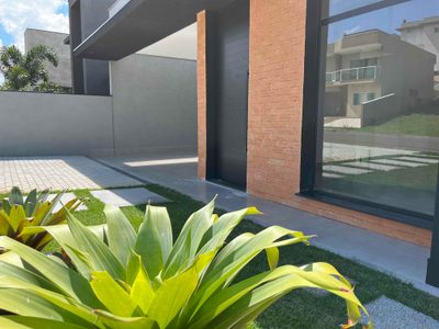 Casa, 4 quartos, 214 m² - Foto 2