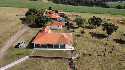 Sítio, 5 quartos, 31 hectares - Foto 1