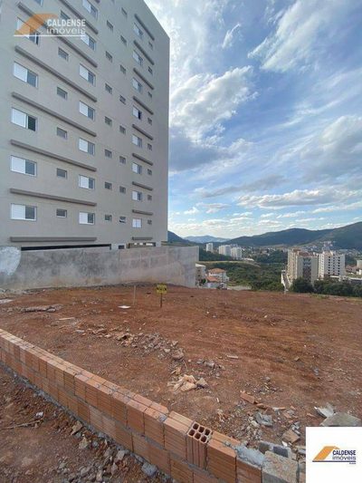 Terreno, 300 m² - Foto 2